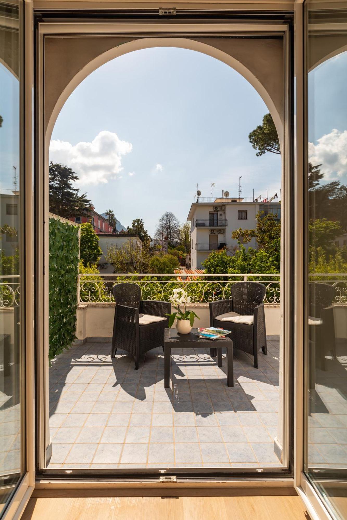 Villa Sorrento Meta Exterior foto