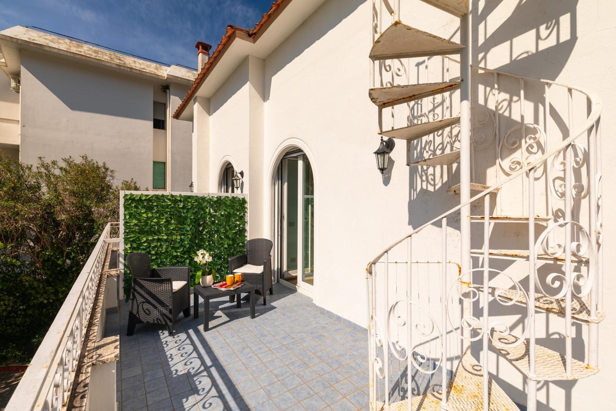 Villa Sorrento Meta Exterior foto